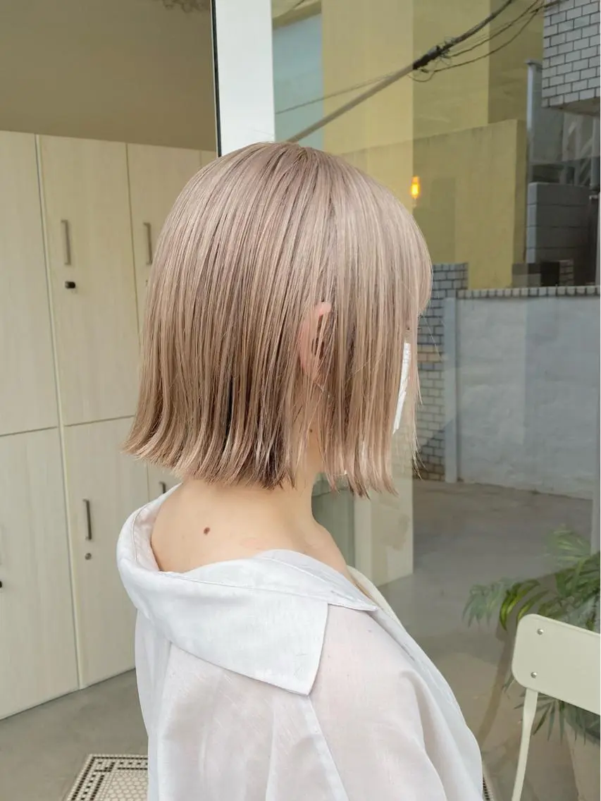 ショート カラー カット ヘアカラー トリートメント ハイトーン×似合わせ 🌱中川慎之介のヘアスタイル