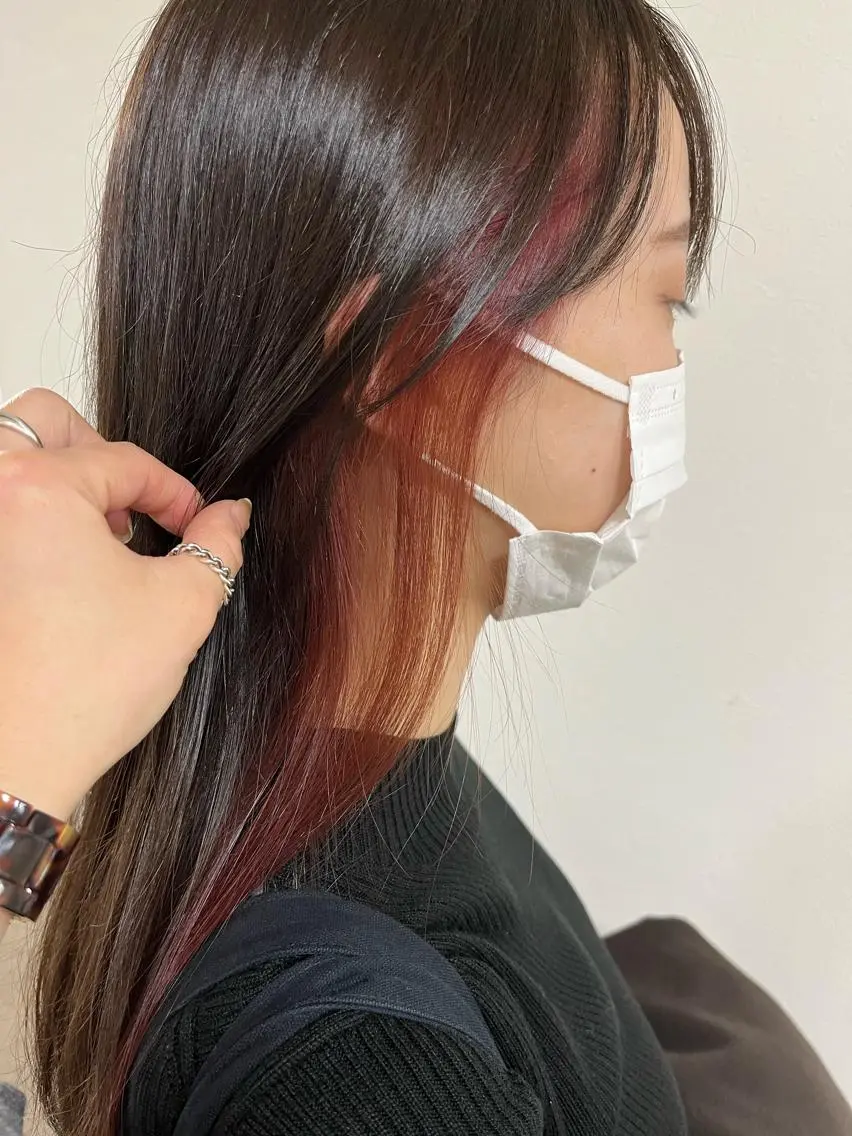 ミディアム カラー カット ヘアカラー ハイトーンカラー🩵 耳ツボジュエリー👂のその他イメージ