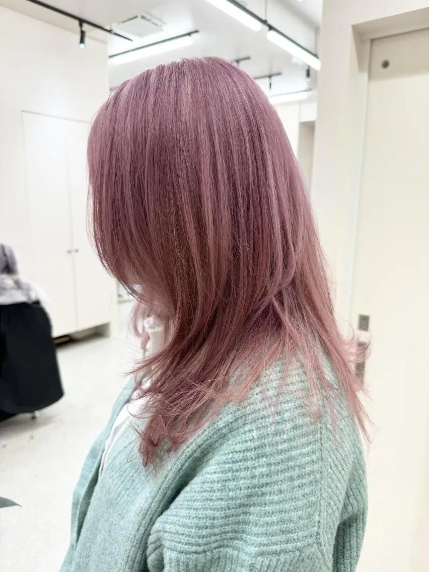 セミロング カラー ✨【公式】 juhl.横浜✨のヘアスタイル