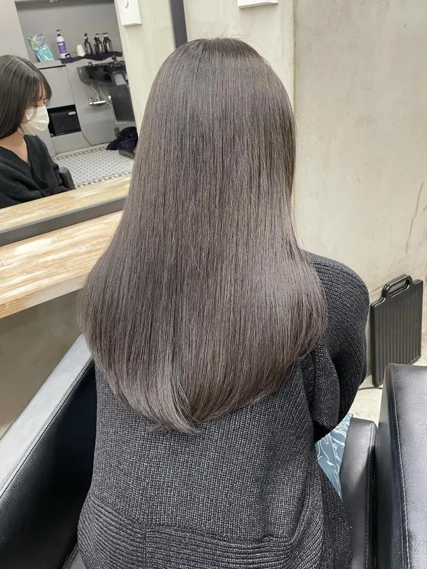 ミディアム カット 縮毛矯正 トリートメント ヘアセット 新宿/韓国ヘア/ 髪質改善ストレートのヘアスタイル