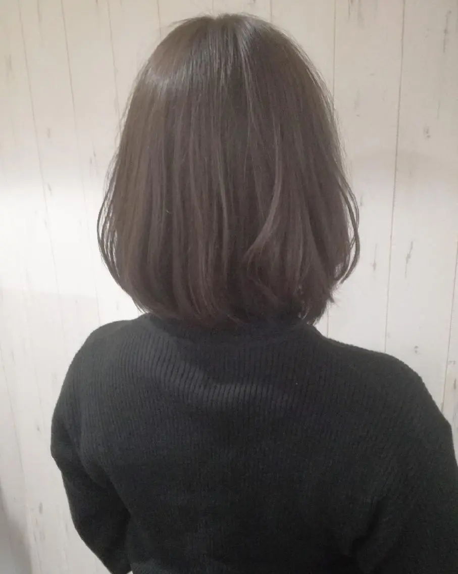 ショート カラー アッシュ ベージュカラー ボブ 西川 敏夫のヘアスタイル