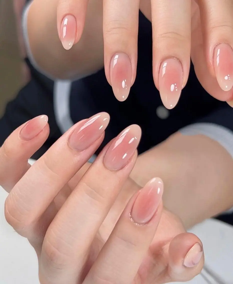 ネイル オーロラネイル ブルー チークネイル フットネイル フレンチネイル Kana🌻マツエク &Nailサロン💛のネイルデザイン