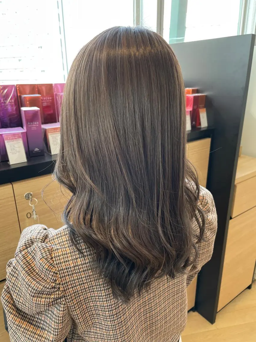 ミディアム カラー 美髪形成!色素改善! 秋田 和輝のヘアスタイル