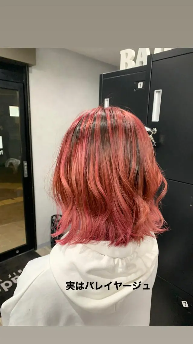 ミディアム ヘアカラー 菊地 旬のヘアスタイル
