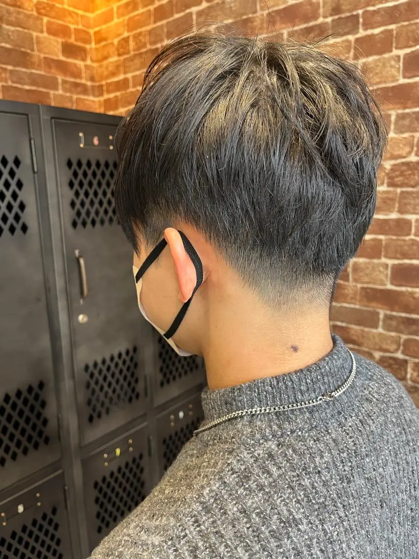 ショート カラー パーマ ヘアアレンジ メンズ キッズ ネイル マツエク・マツパ アイブロウ メンズブリーチ メンズハイライト メンズインナーカラー メンズ韓国風 ブリーチ 久木原 ゆりのヘアスタイル