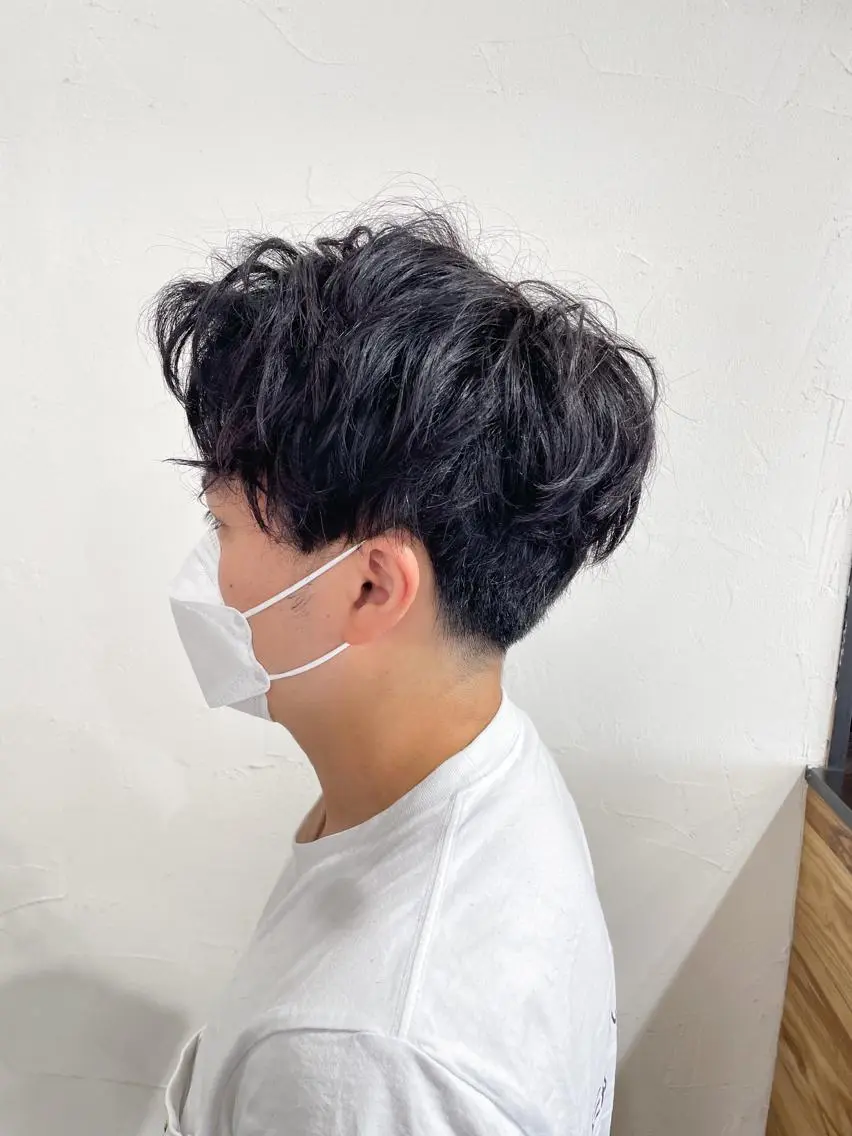 ショート カラー メンズ 刈り上げ 黒髪 ショートヘア かんばら りょーいのヘアスタイル