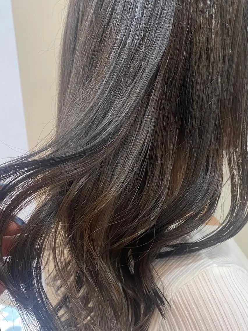 セミロング 藤原 侑香のヘアスタイル