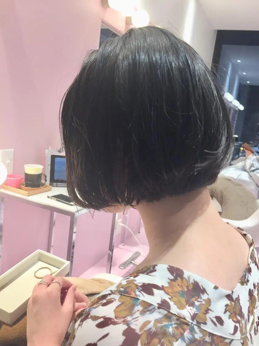 ショート ボブ カット ヘアカラー トリートメント 所渉/韓国レイヤー /ウルフカットのヘアスタイル