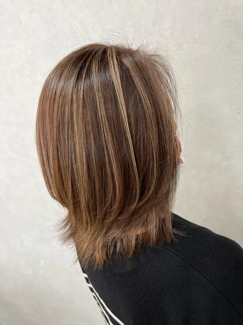 ショート ハイライト カット ヘアカラー トリートメント VIE.ORNER 浦安店 三上真弥のヘアスタイル