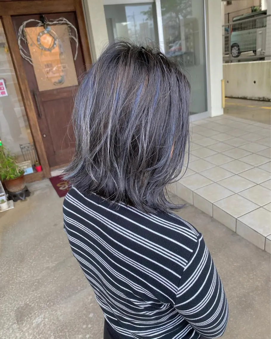 ミディアム カラー バレイヤージュ レイヤーカット カット ヘアカラー grand juteのヘアスタイル