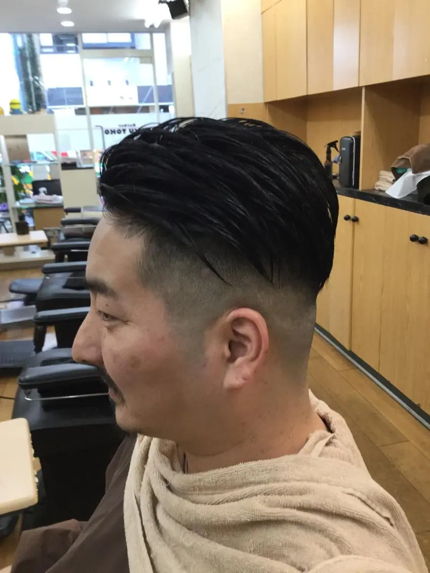 ショート メンズ フェードカット カット ヘアセット 【癒しのバーバー】 小野寺のヘアスタイル