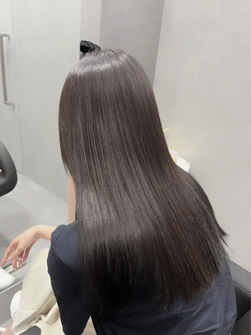 ロング 韓国風カラー 髪質改善 韓国風ヘア 岸田 悠佑のヘアスタイル