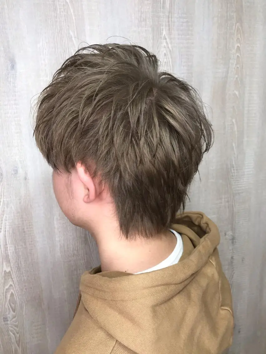 ショート メンズ メンズブリーチ 髪質改善×METEO 店長 貞松直也のヘアスタイル