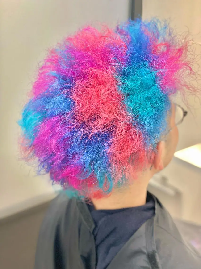 ミディアム カラー ヘアアレンジ メンズ メンズブリーチ ブリーチ ケアブリーチ ダブルカラー ユニコーンカラー ヘアカラー トリートメント 髪質改善×ハイトーン 中田啄也のヘアスタイル