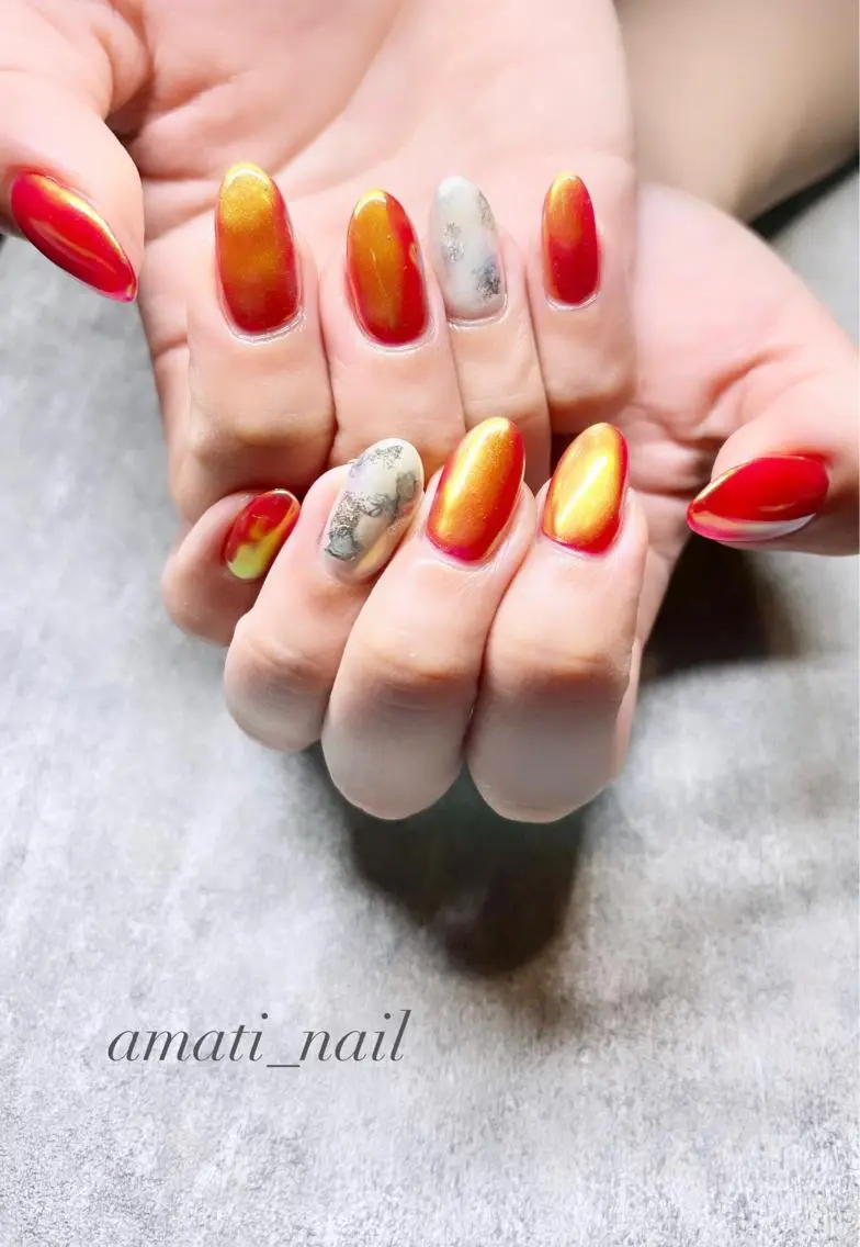 ネイル アニマル柄 オーロラネイル マグネットネイル ミラーネイル ニュアンスネイル ハンドネイル amati_nail TAKAKOのネイルデザイン