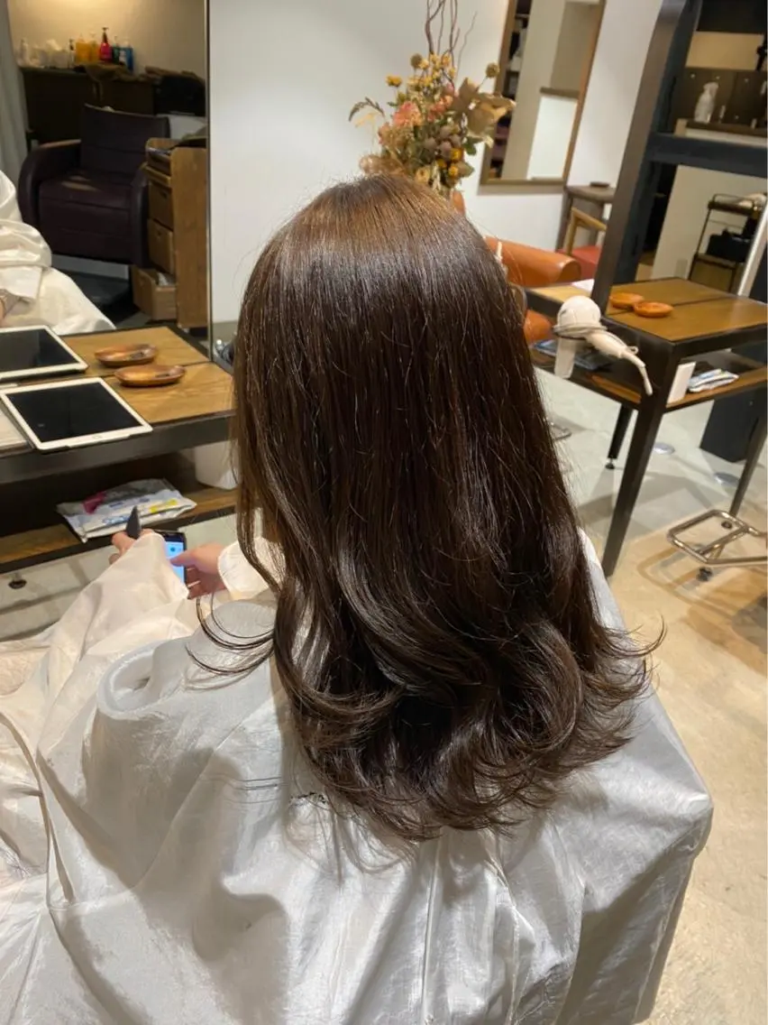 ロング レイヤーカット 【novem】 serenのヘアスタイル