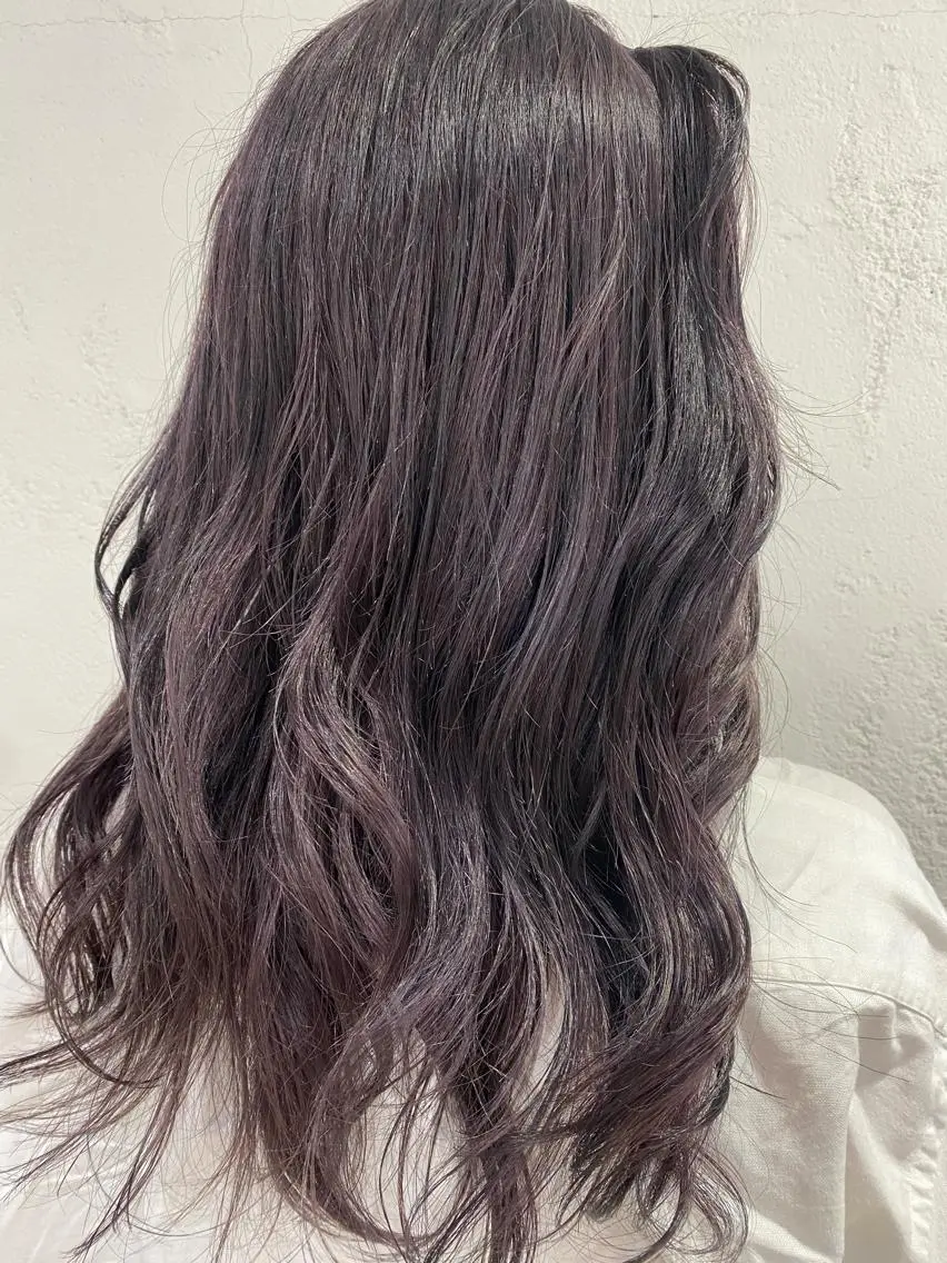 ロング ヘアカラー 🐩透明感ミルクティ ーピンクニイナ🐩のヘアスタイル