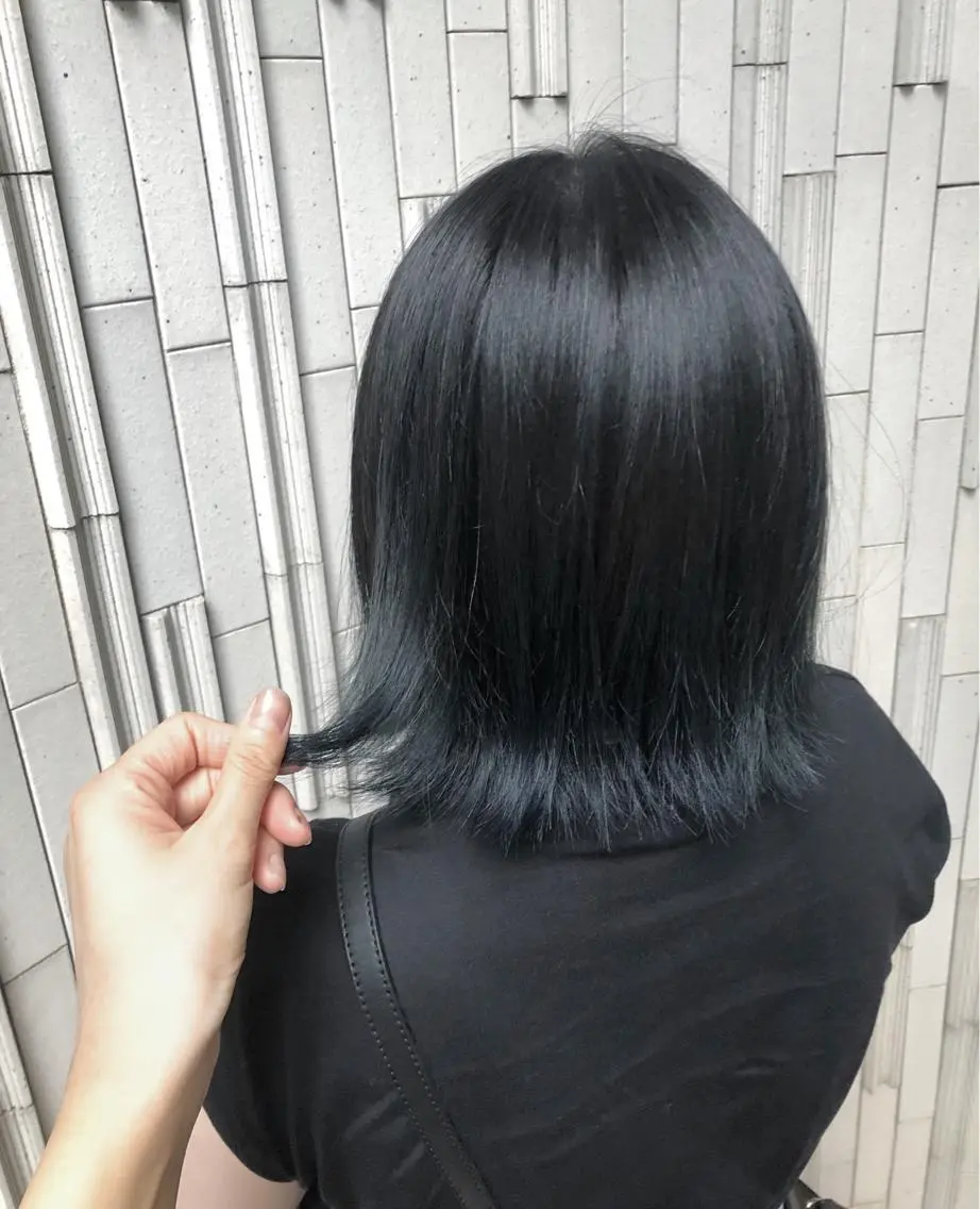 ショート カラー ネイビーカラー オレンジ ヘアカラー トリートメント 🍊新宿南口🍊 ERINAのヘアスタイル