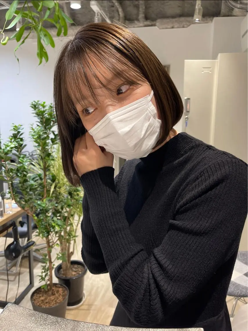 ショート カラー パーマ ヘアアレンジ ヘアカラー 縮毛矯正 トリートメント くびれレイヤー/艶 カラー　MADOKAのヘアスタイル