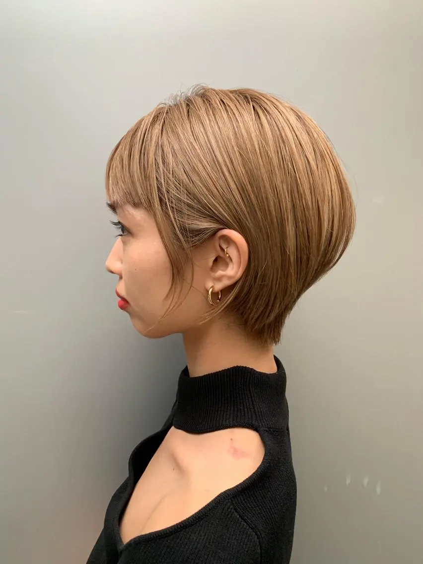 ショート カラー ショートボブ ハイライトカラー ボブ ハイライト ショートヘア Fuu👣ボブ/ボブ ヘア/ベージュカラーのヘアスタイル