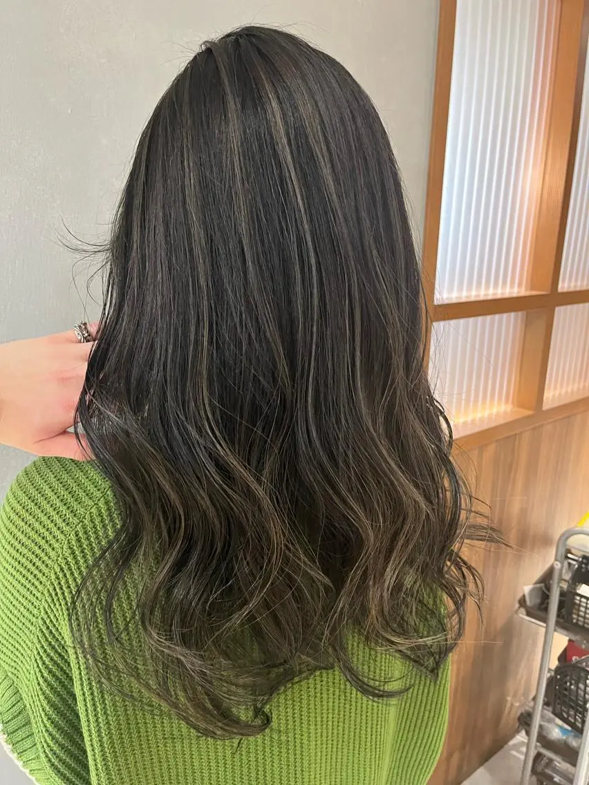 ロング カラー ヘアアレンジ ヘアカラー トリートメント 【代表】高山 一真のヘアスタイル