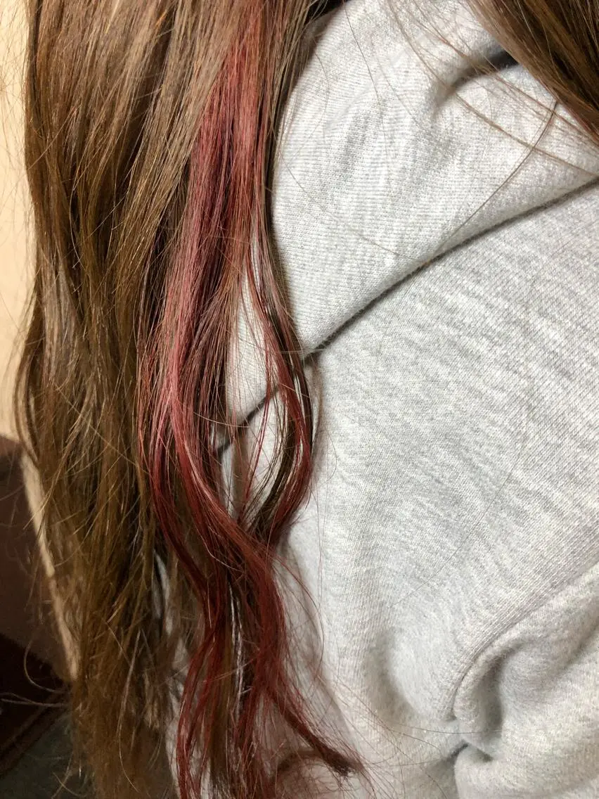 カラー 佐々岡 亮介のヘアスタイル
