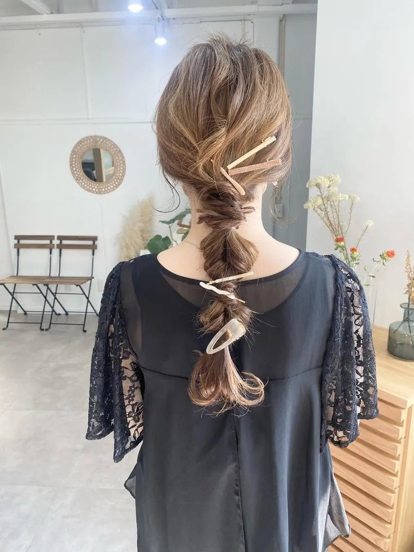 ロング カラー ヘアアレンジ ひなの .のその他イメージ
