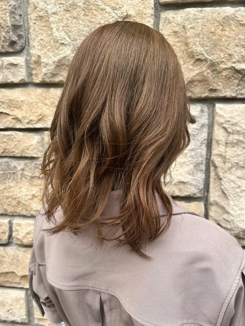セミロング トリートメント miku 三ノ輪のヘアスタイル