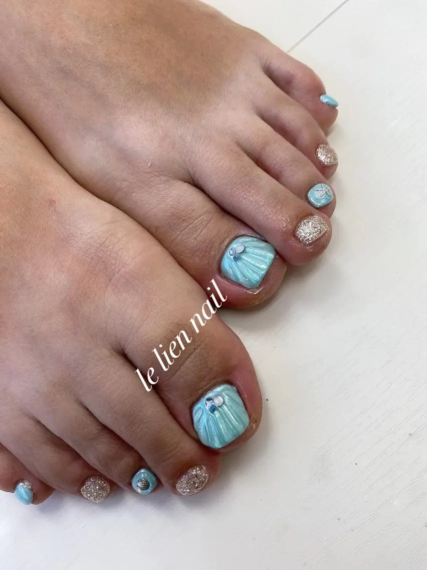 ネイル フットネイル 夏ネイル le lien nailのネイルデザイン