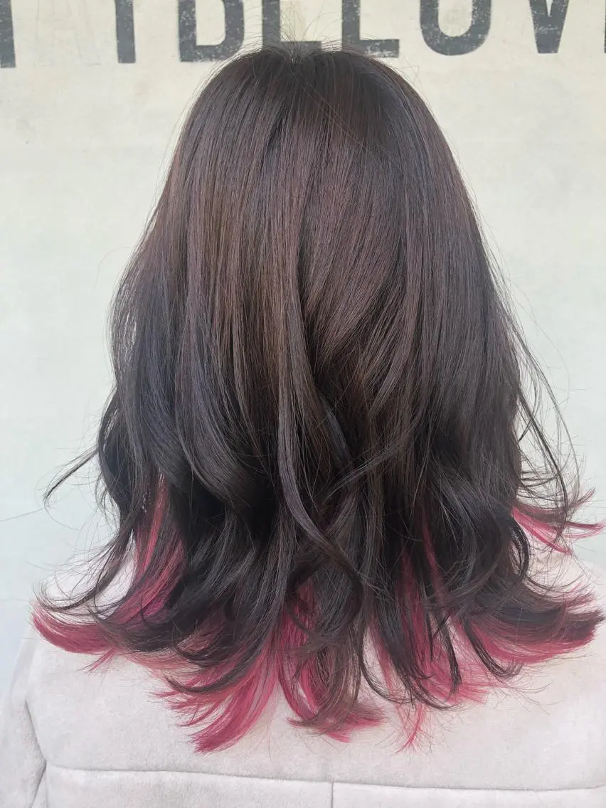 ミディアム カラー インナーカラー ピンクカラー 中村 幸子のヘアスタイル