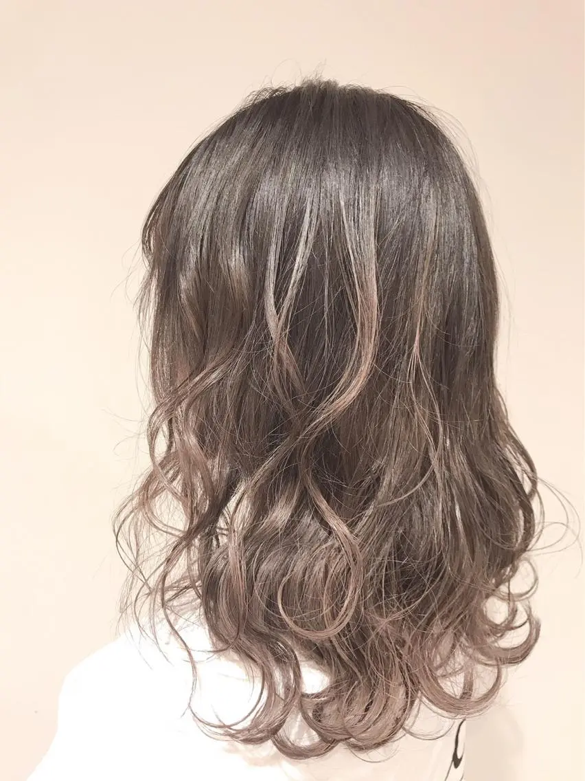 セミロング カラー 限定クーポン 💕大量更新ブリーチのヘアスタイル