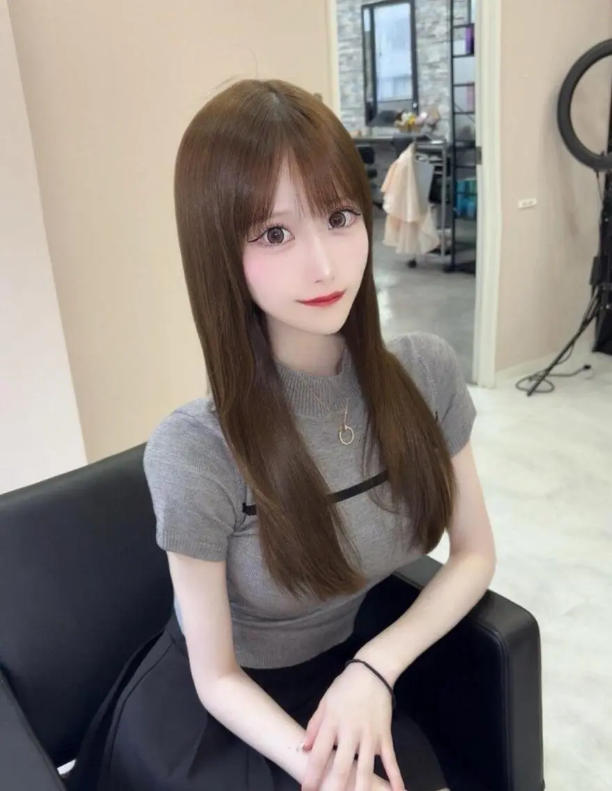 ミディアム カット 🇰🇷TOMO/ 韓国風/大阪🇰🇷のヘアスタイル