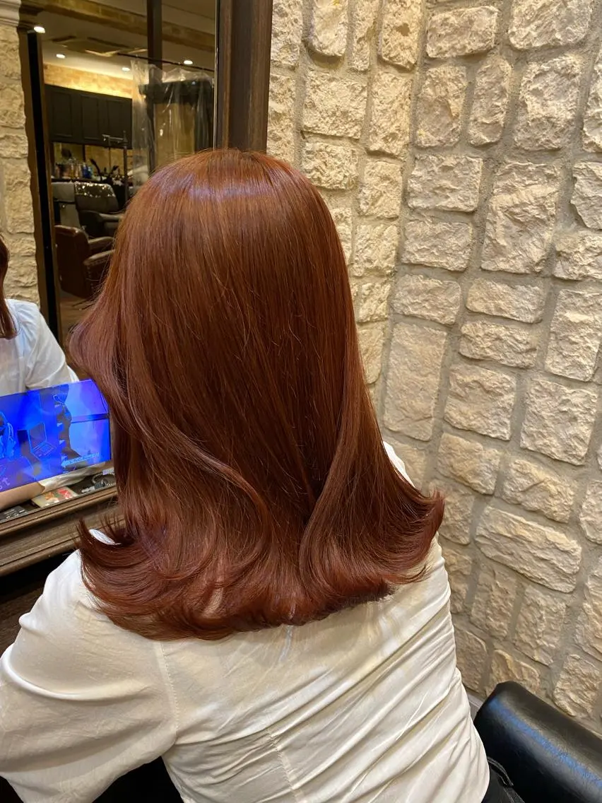 セミロング カラー ブリーチ オレンジ ブリーチカラー⸜♡⸝ クルミ🐍のヘアスタイル