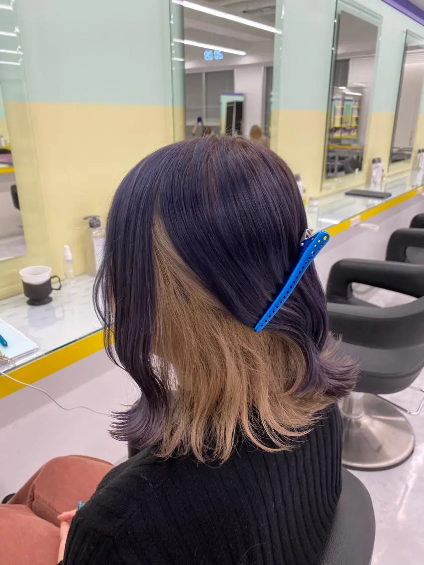 ミディアム 縮毛/ダブルカラー 🦋ベージュヘア🦋のヘアスタイル