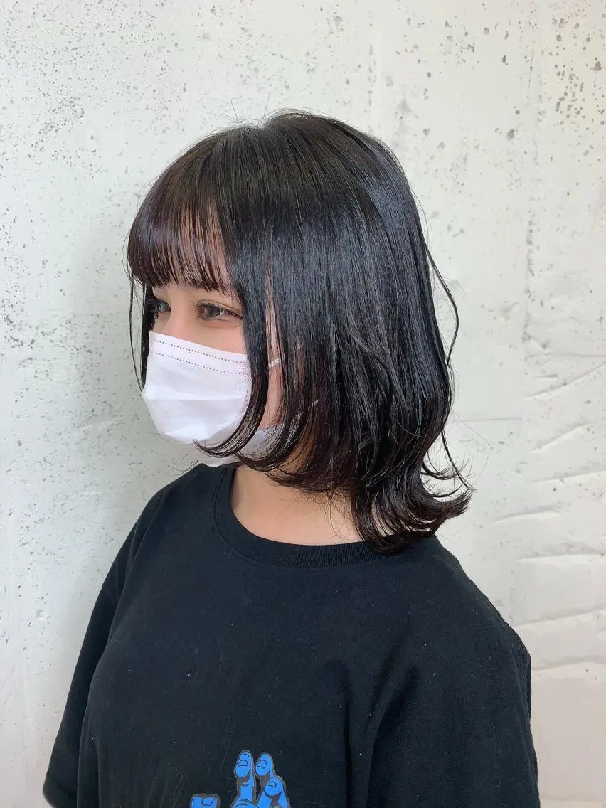 ミディアム 透明感ハイトーン🦄 キラ🌈のヘアスタイル
