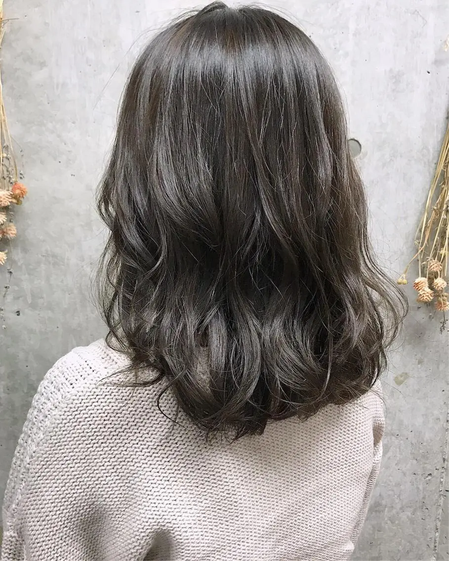 セミロング カラー ヘアアレンジ アッシュ Satsuki ✂︎♡のヘアスタイル