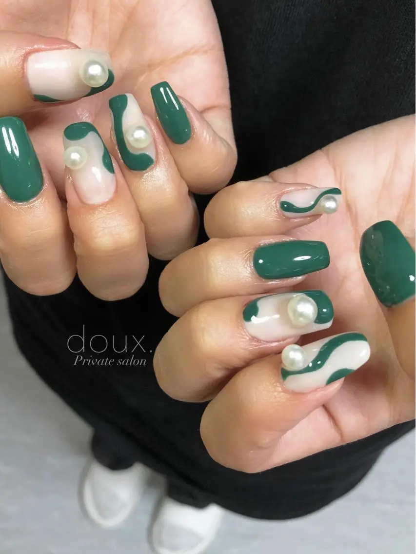 ネイル ニュアンスネイル 春ネイル ワンホンネイル doux. nailのネイルデザイン