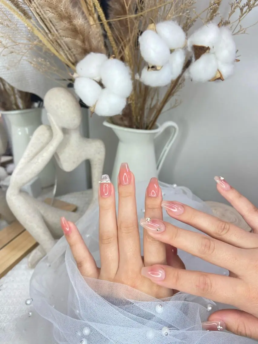 ネイル ハンドネイル ハンドケア DG nailのネイルデザイン