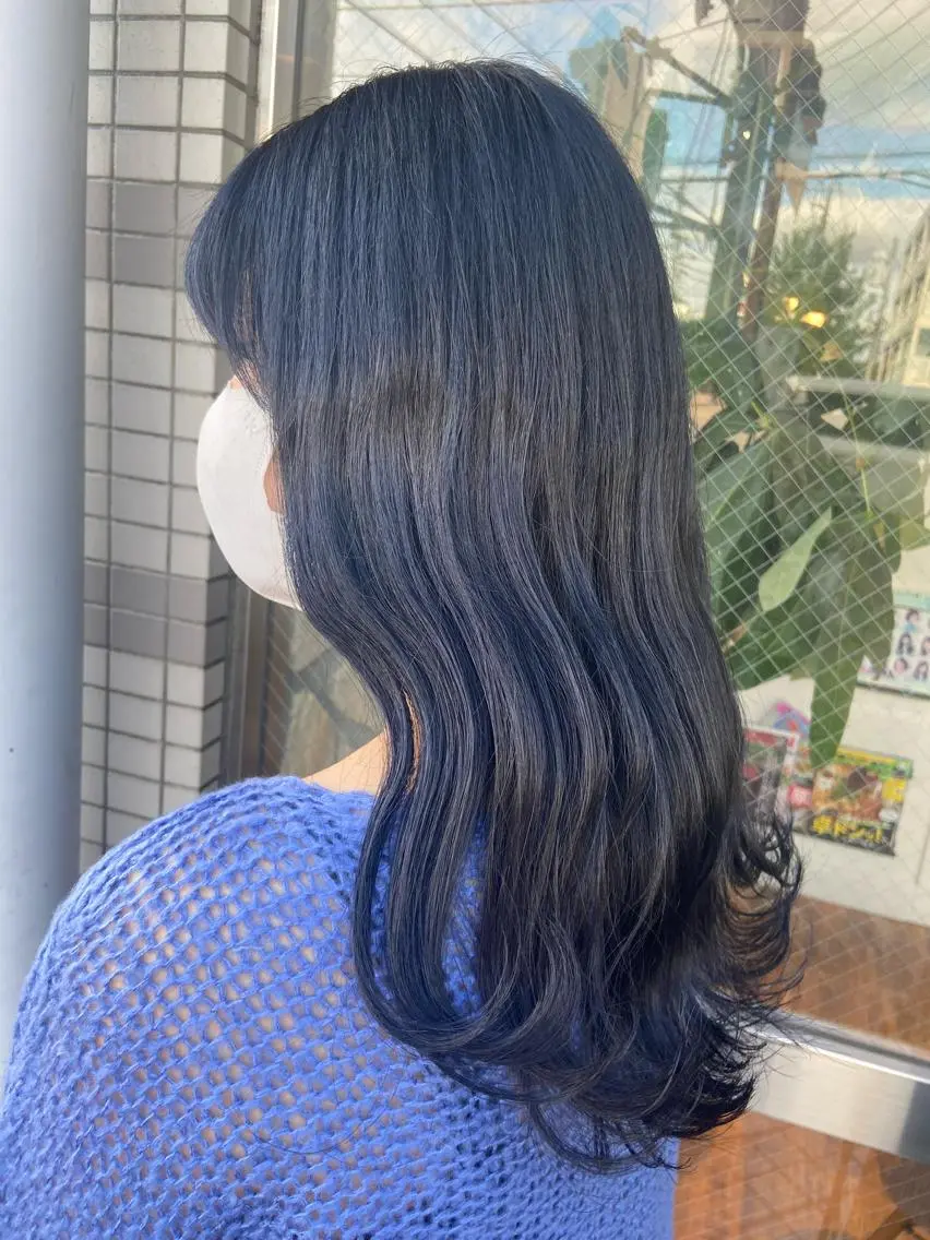 セミロング カラー ヘアカラー ハラダ ヒナミのヘアスタイル