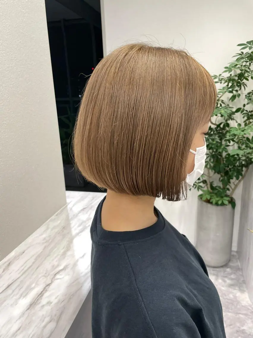 ミディアム カット ヘアカラー 縮毛矯正 トリートメント ere hair salonのヘアスタイル