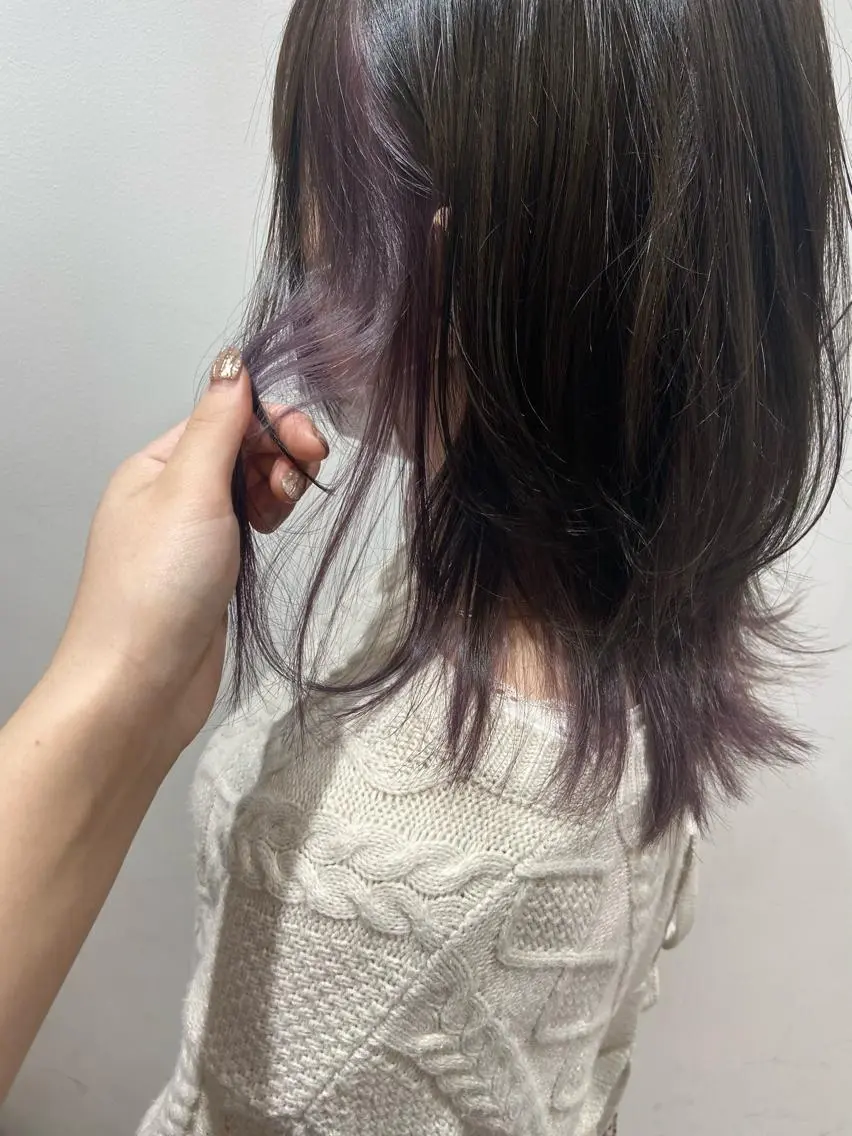 ミディアム カラー ヘアカラー 🐺ウルフ/レイヤー 似合わせ‎🤍沙羅のヘアスタイル