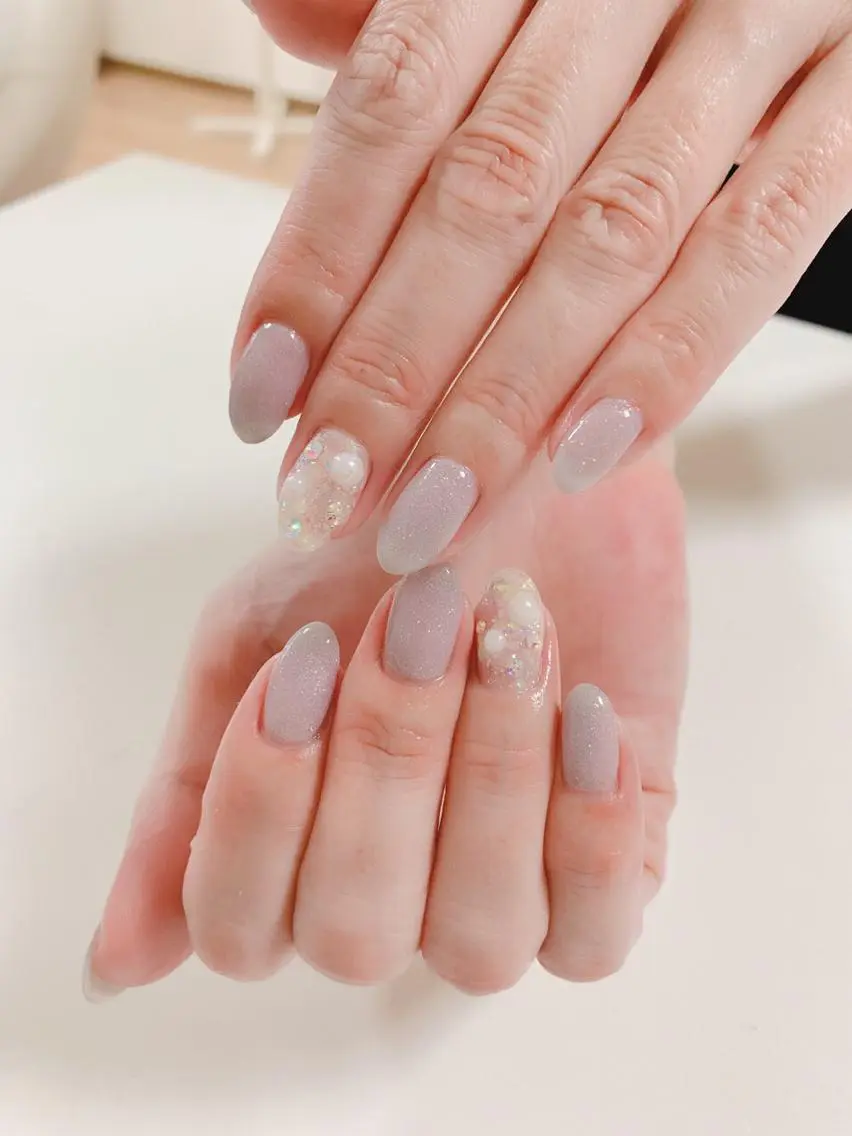 ネイル アートネイル 長さ出し フットネイル グリーン ニュアンスネイル Lily Roseスタッフ一同のマツエク・マツパデザイン