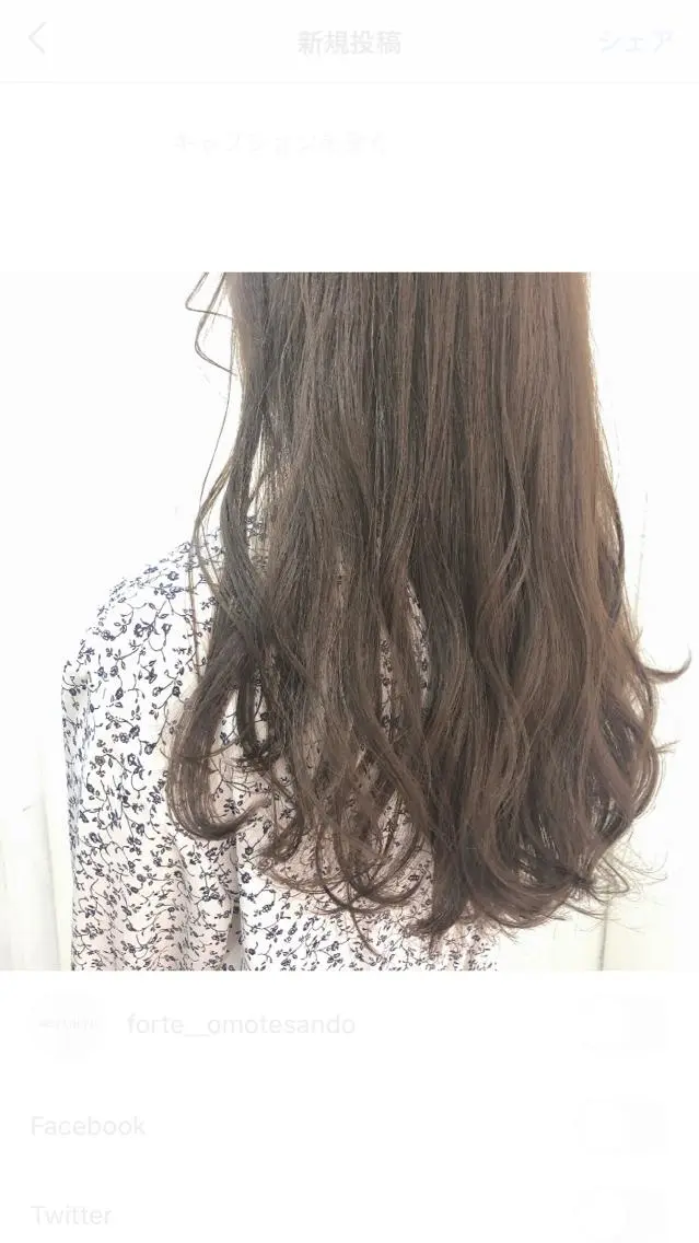 ロング カラー TRENCH 相澤 果歩のヘアスタイル