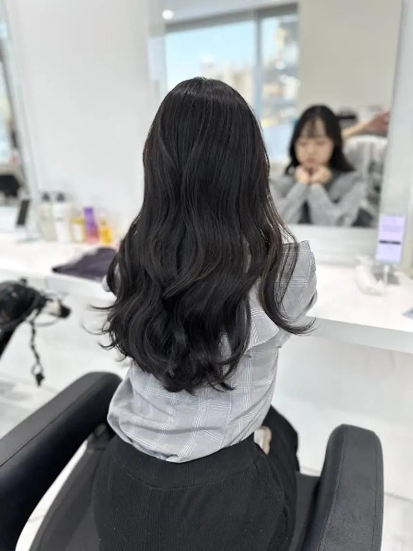 カラー 🫧 THEATER 【公式】🫧天神🫧のヘアスタイル