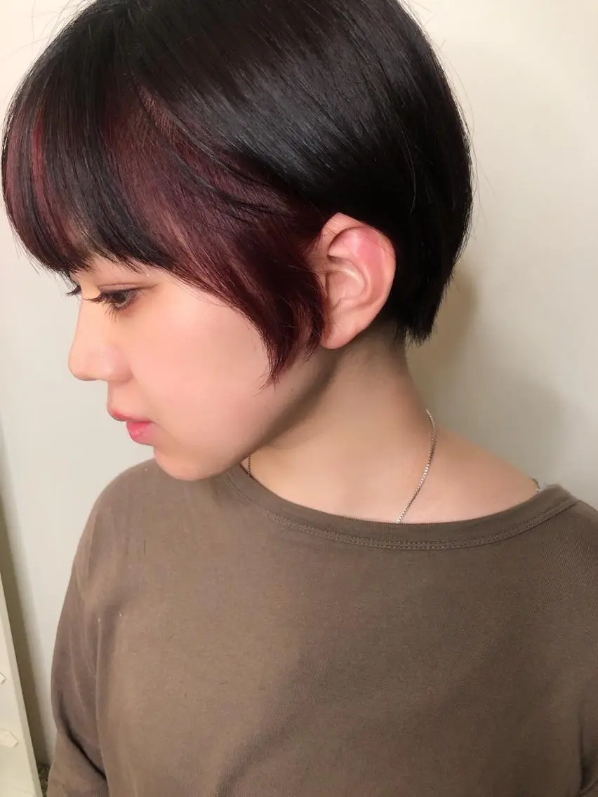 ショート カラー ヘアアレンジ ミストバング  フェイスフレーミング カット ヘアカラー 永井 亜実のヘアスタイル
