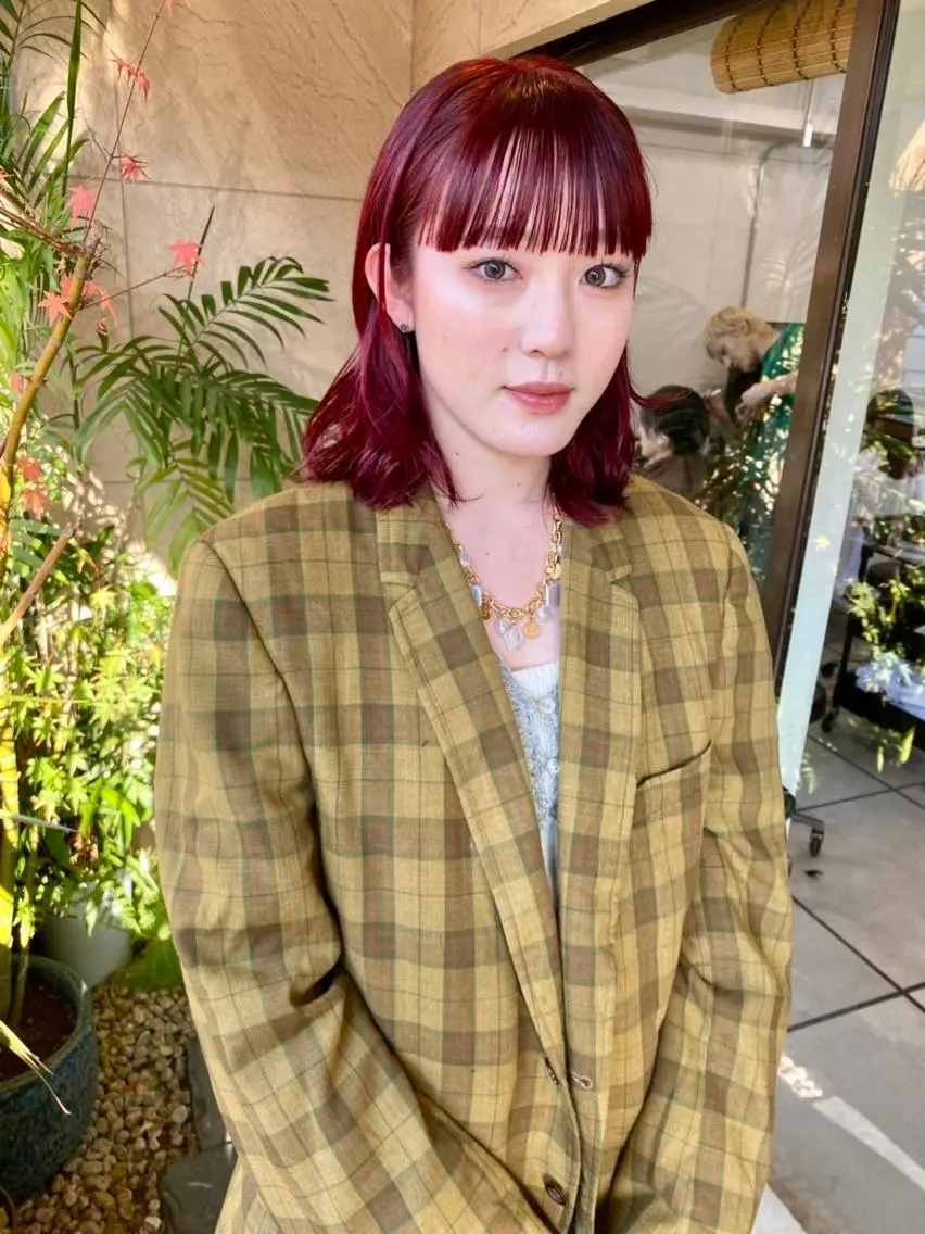 ミディアム パーマ カラー ショートボブ ミディアムパーマ アディクシーカラー ブリーチ ケアブリーチ カット ヘアカラー トリートメント ヘッドスパ CEINE＋ officialのヘアスタイル