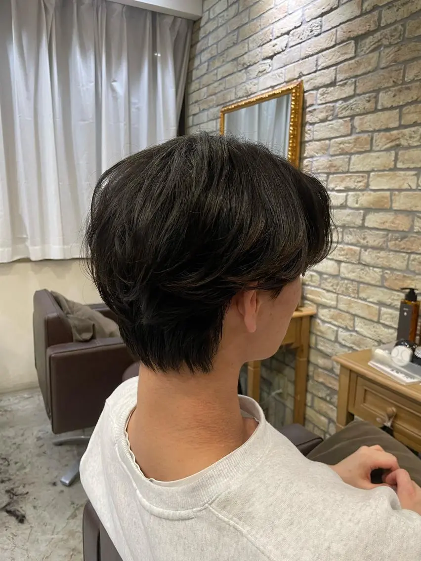 メンズ カット パーマ 髪質改善矯正特化 🇰🇷amiruのヘアスタイル