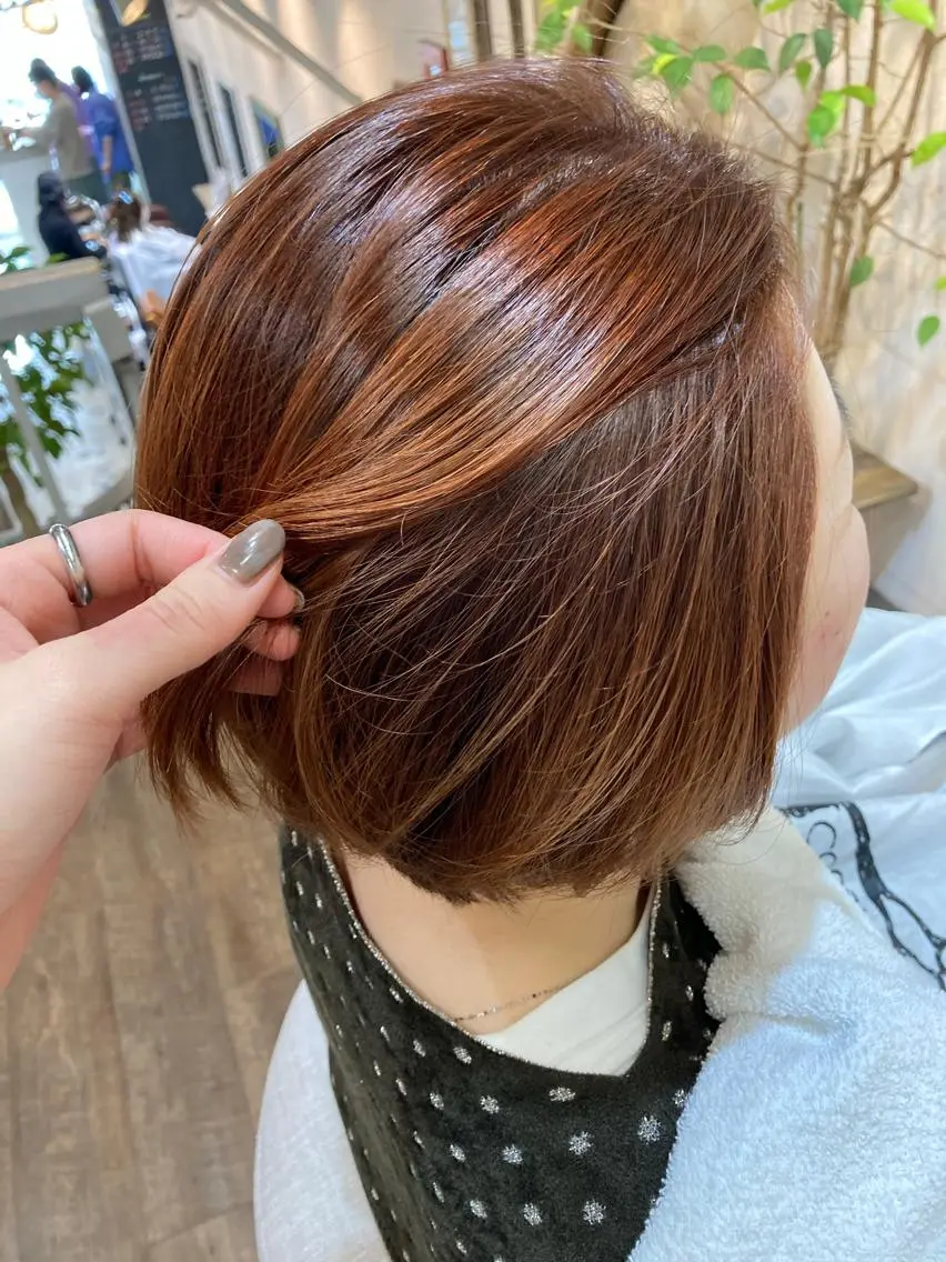 ショート カラー オレンジ カナザワ アリッサのヘアスタイル