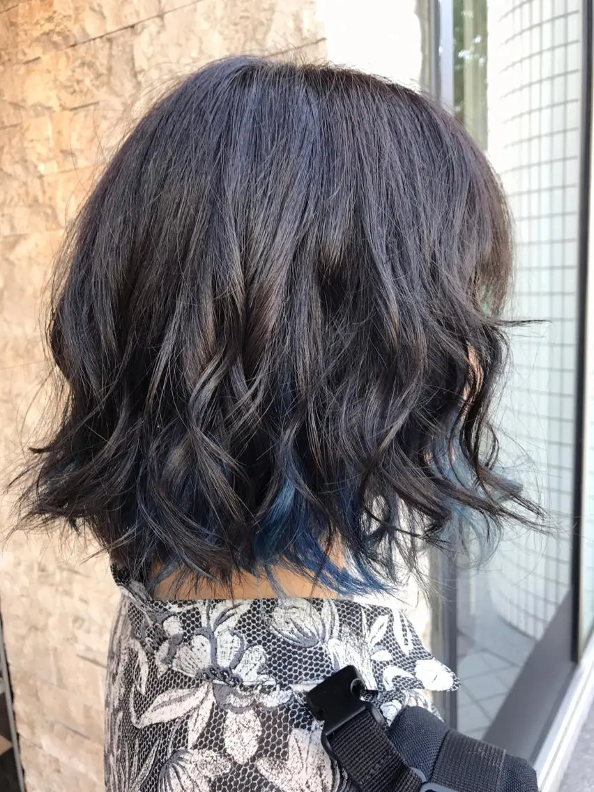 ミディアム カラー パーマ ヘアアレンジ メンズ キッズ ネイル マツエク・マツパ メンズインナーカラー ブルーカラー インナーカラー ブルー パーソナルカラー☆ 永尾拓也のヘアスタイル
