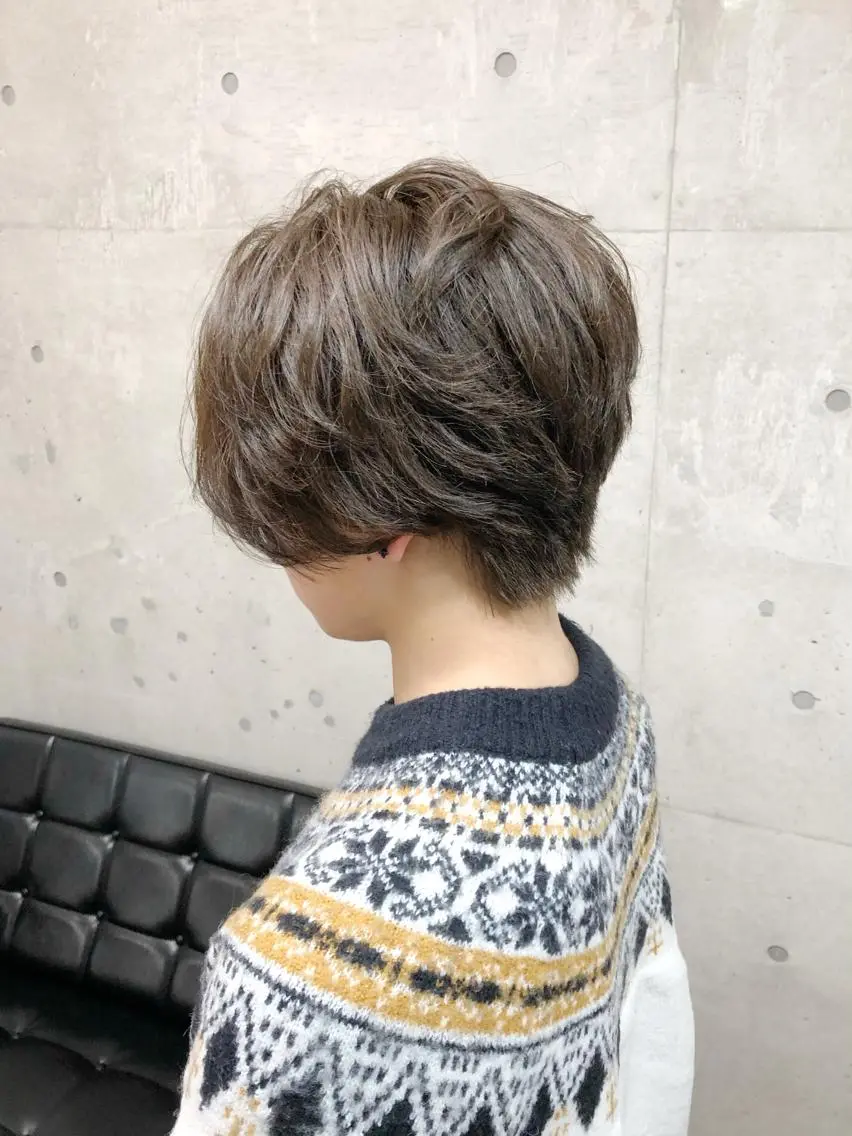 ショート カラー 増山 大起のヘアスタイル